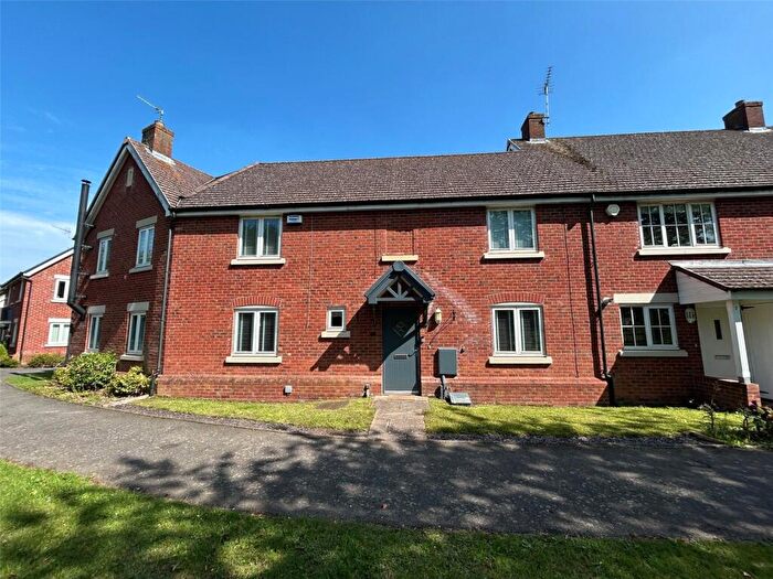 3 Bedroom Terraced House For Sale In Celilo Walk, Keresley, Coventry, CV6