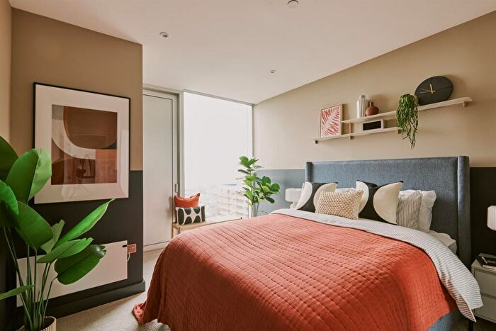 2 Bedroom Apartment To Rent In Cortland At Colliers Yard, M3