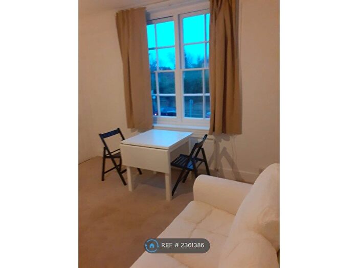 1 Bedroom Flat To Rent In Egliston Road, London, SW15