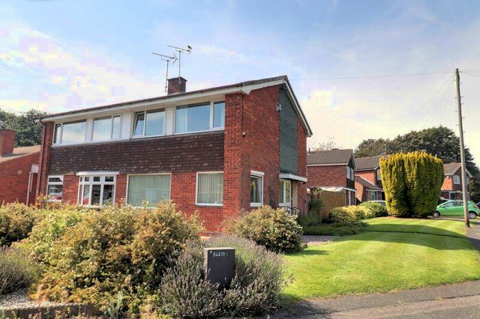 3 Bedroom Semi-Detached House To Rent In Barn Close, Moss Pit, Stafford, ST17