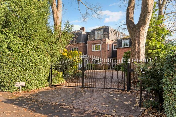 2 Bedroom Flat To Rent In Welcombe Road, Stratford-Upon-Avon, CV37