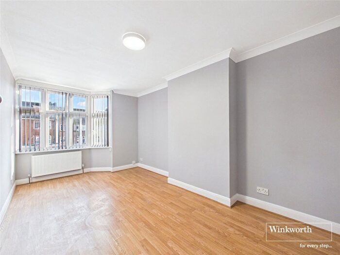 1 Bedroom Flat To Rent In Kingsbury Road, Kingsbury, NW9