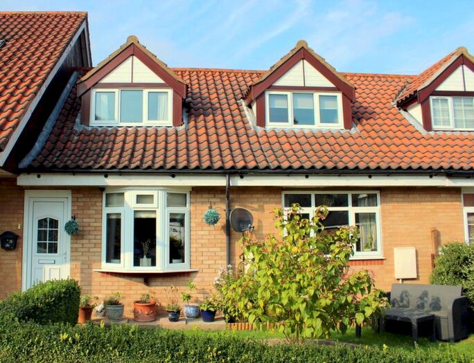 3 Bedroom Property For Sale In Crambeck Village, Welburn, York, YO60