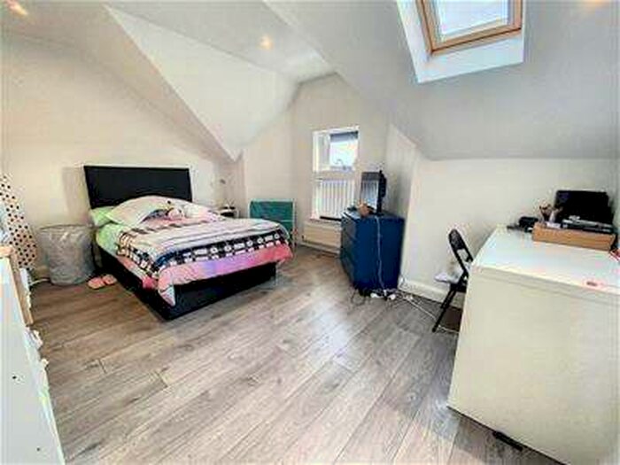 1 Bedroom Terraced House To Rent In Monthermer Road, Cathays, Cardiff, CF24