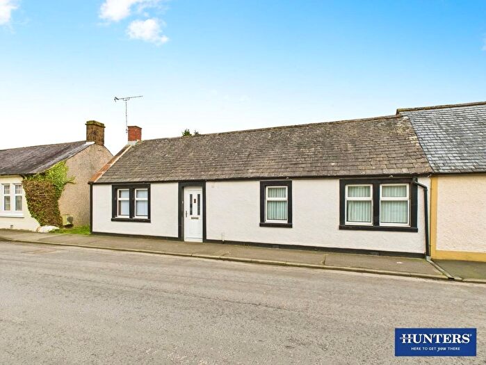2 Bedroom Terraced Bungalow For Sale In Queen Street, Lochmaben, Lockerbie, DG11