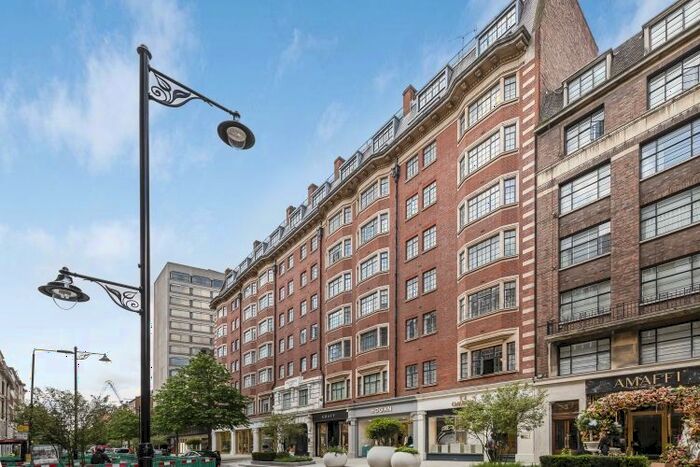 2 Bedroom Flat To Rent In Sloane Street, London, SW1X