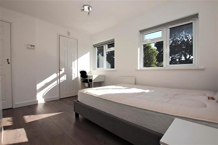 5 Bedroom Terraced House To Rent In Linley Close, Bath, BA2