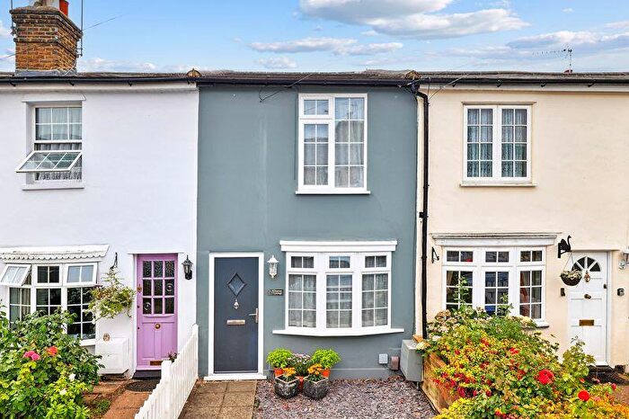 2 Bedroom Terraced House For Sale In Southbank, Thames Ditton, KT7