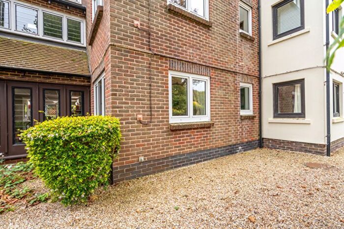 1 Bedroom Property For Sale In Henty Gardens, Chichester, PO19