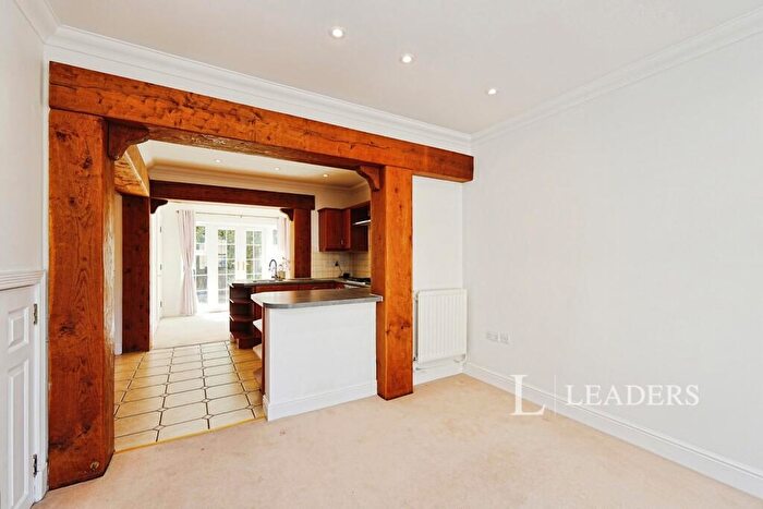 3 Bedroom Terraced House To Rent In St. Martins Lane, Beckenham, BR3