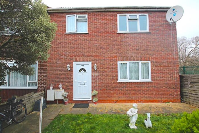 5 Bedroom House To Rent In Bevan Avenue, Barking, IG11