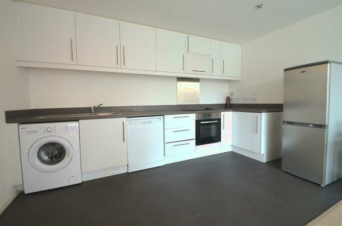 2 Bedroom Apartment To Rent In Nottingham One, NG1