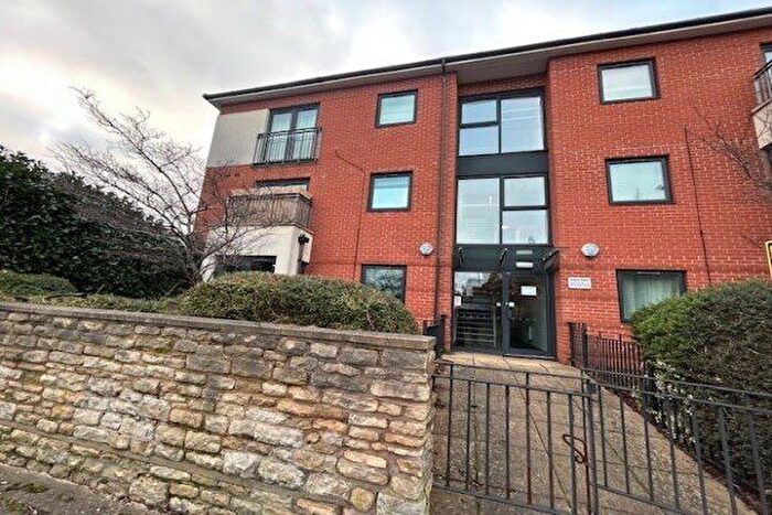 2 Bedroom Flat To Rent In Streetly Road, Birmingham, B23