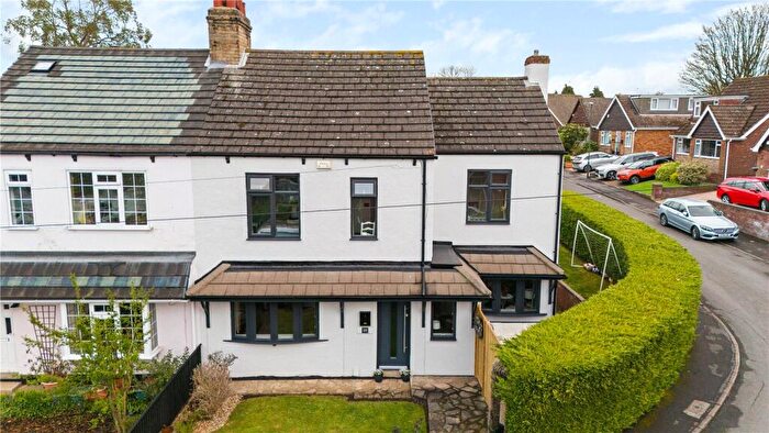 4 Bedroom Semi-Detached House For Sale In Laburnum Avenue, Waltham, Grimsby, N.E.Lincolnshire, DN37