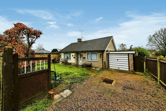 3 Bedroom Detached Bungalow For Sale In Lynn Road, Watlington, King's Lynn, PE33