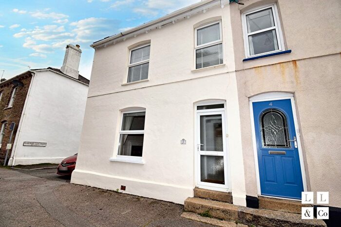 3 Bedroom Terraced House To Rent In Railway Cottages, Falmouth, TR11