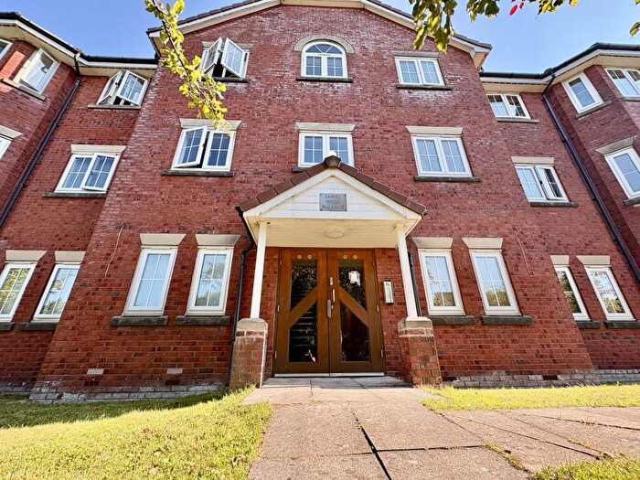 2 Bedroom Apartment To Rent In Sandileigh Drive, Bolton, Greater Manchester, BL1