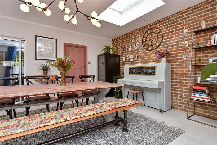 4 Bedroom Detached Bungalow For Sale In Valley Road, Kenley, Surrey, CR8