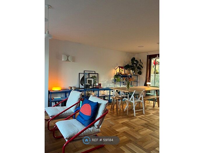 3 Bedroom Terraced House To Rent In Windsor Avenue, London, E17