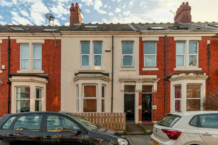 6 Bedroom Terraced House To Rent In Sunbury Avenue, Jesmond, Newcastle Upon Tyne, NE2