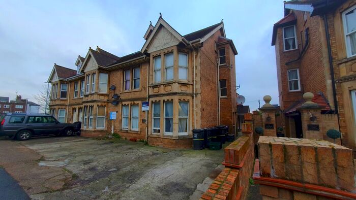 1 Bedroom Flat To Rent In Billetfield, Taunton, TA1