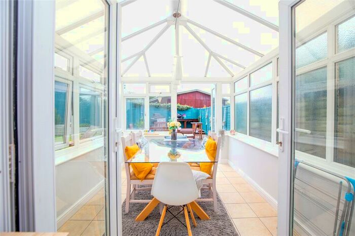 3 Bedroom End Of Terrace House For Sale In Park Road, Northville, Bristol, BS7