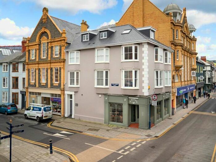 2 Bedroom Flat To Rent In Lisburne House, Bath Street, Aberystwyth, SY23