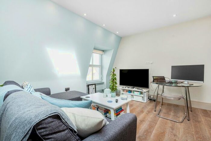 1 Bedroom Flat To Rent In Fulham Road, London, SW6