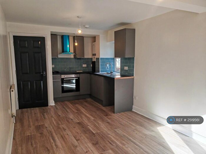 1 Bedroom Flat To Rent In Marlborough Road, Gillingham, ME7