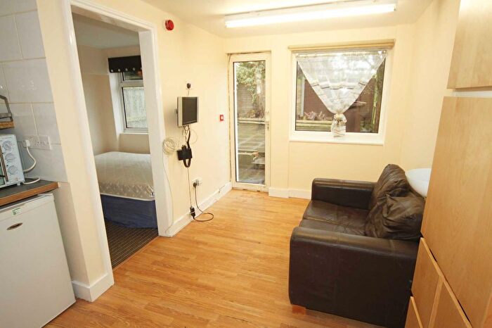 1 Bedroom Flat To Rent In Fielden Way, Newmarket, CB8
