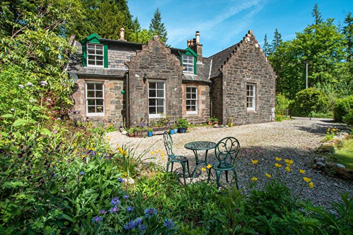 3 Bedroom Semi-Detached House For Sale In Riverside Cottages, Benmore, Dunoon, Argyll And Bute, PA23