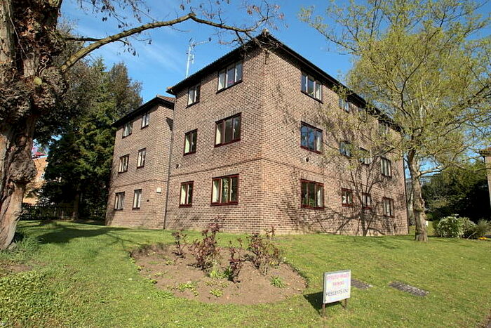 1 Bedroom Flat To Rent In Calluna Court, Woking, GU22