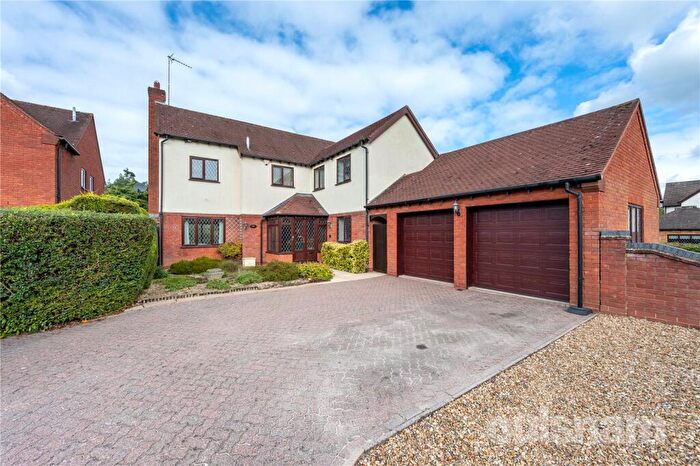 5 Bedroom Detached House For Sale In Hither Green Lane, Redditch, Worcestershire, B98