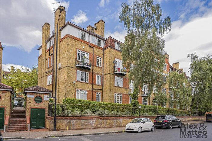 1 Bedroom Flat For Sale In Acorn Walk, Rotherhithe, SE16