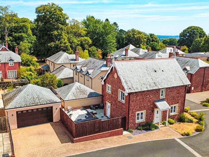 4 Bedroom Detached House For Sale In South Drive, Sandhill Park, Bishops Lydeard, Taunton, Somerset, TA4