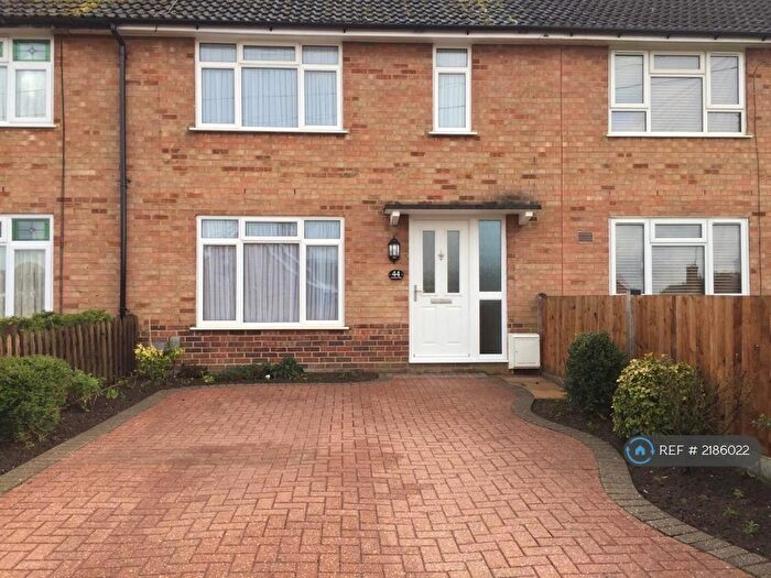 3 Bedroom Terraced House To Rent In Lammas Walk, Leighton Buzzard, LU7