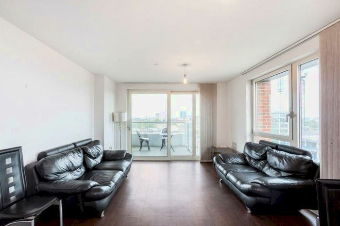 3 Bedroom Flat To Rent In Marner Point, Jefferson Plaza, Devas Street, Bow, London, E3