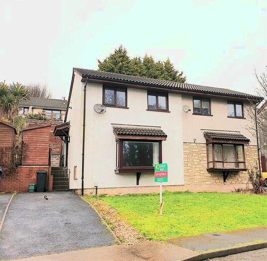 2 Bedroom Semi-Detached House To Rent In Bay View Close, Skewen, Neath, SA10