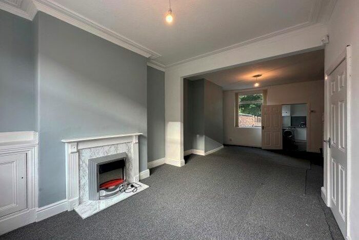 3 Bedroom Terraced House To Rent In Gresham Street, Manchester, M34