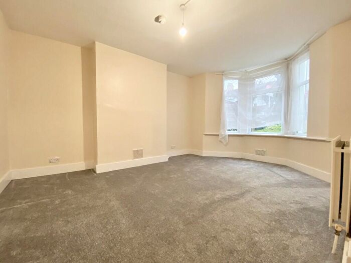 1 Bedroom Flat To Rent In Clyde Road, Croydon, London, CR0