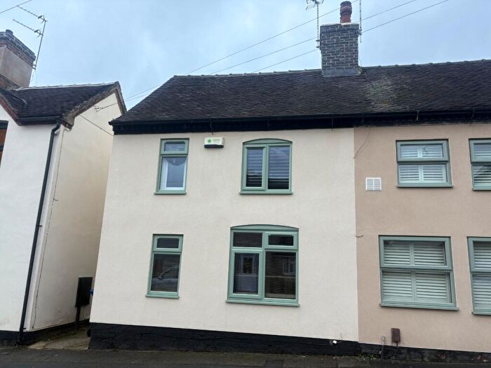 2 Bedroom Cottage To Rent In Robincroft Road, Allestree, Derby, Derbyshire, DE22