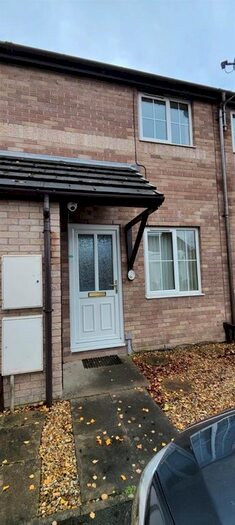 2 Bedroom Terraced House To Rent In Heol Felyn Fach, Tondu, Bridgend, CF32