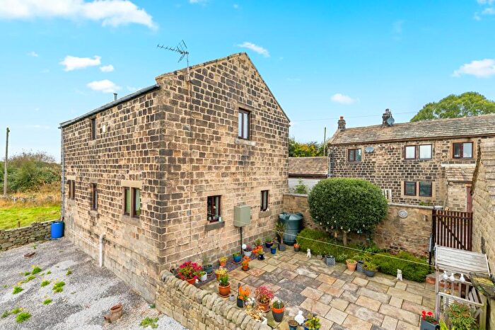 4 Bedroom Detached House For Sale In Cross Lane, Guiseley, Leeds, West Yorkshire, LS20