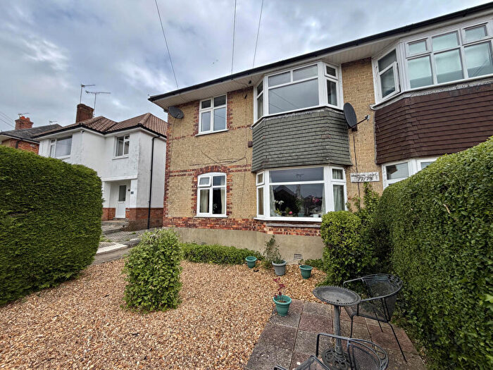 2 Bedroom Flat For Sale In Sunnyside Road, Parkstone, Poole, BH12