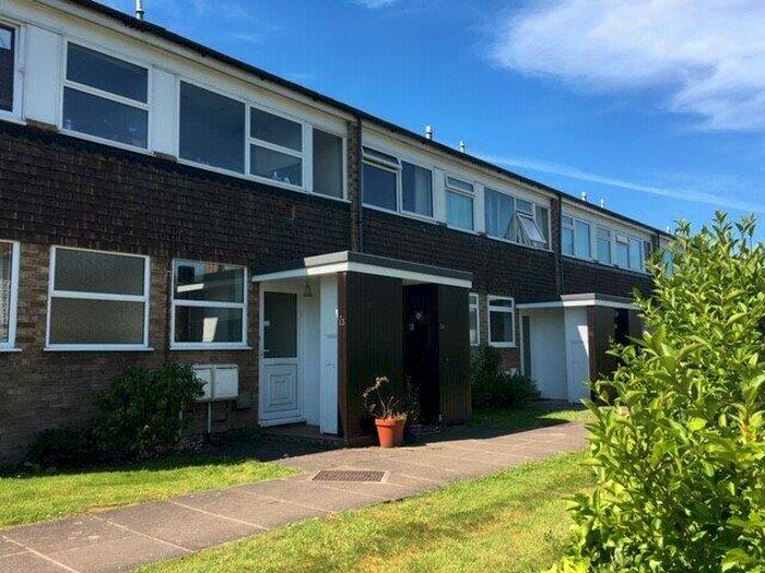 2 Bedroom Maisonette To Rent In Somers Road, Reigate, RH2