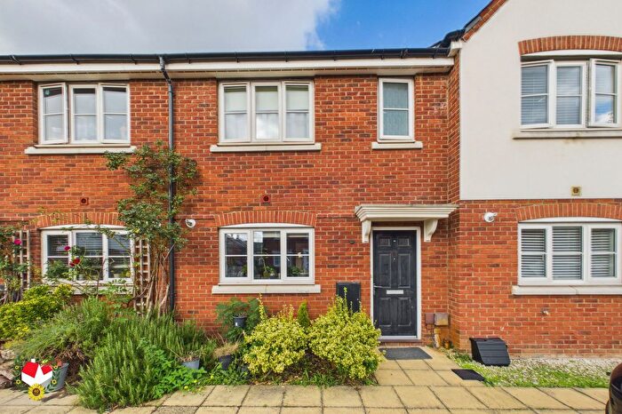 3 Bedroom Terraced House For Sale In Emery Avenue, Gloucester, GL1