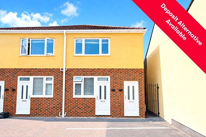 1 Bedroom Flat To Rent In Kelston Road, Bristol, BS10