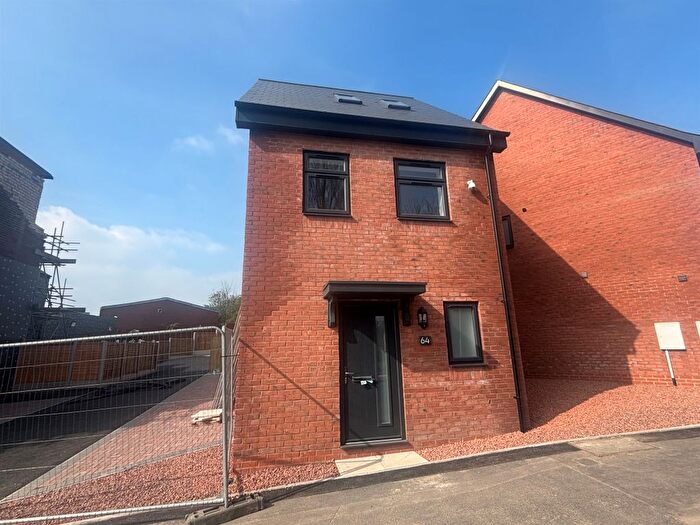 3 Bedroom Detached House For Sale In Shaw Road, Dudley, DY2