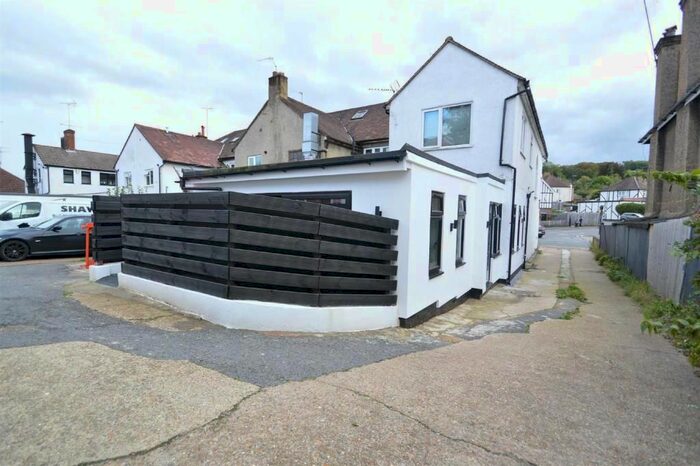 1 Bedroom Maisonette To Rent In Chipstead Road, Coulsdon, CR5