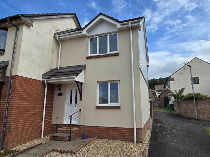2 Bedroom End Of Terrace House For Sale In Ridgeway Close, Westward Ho!, EX39